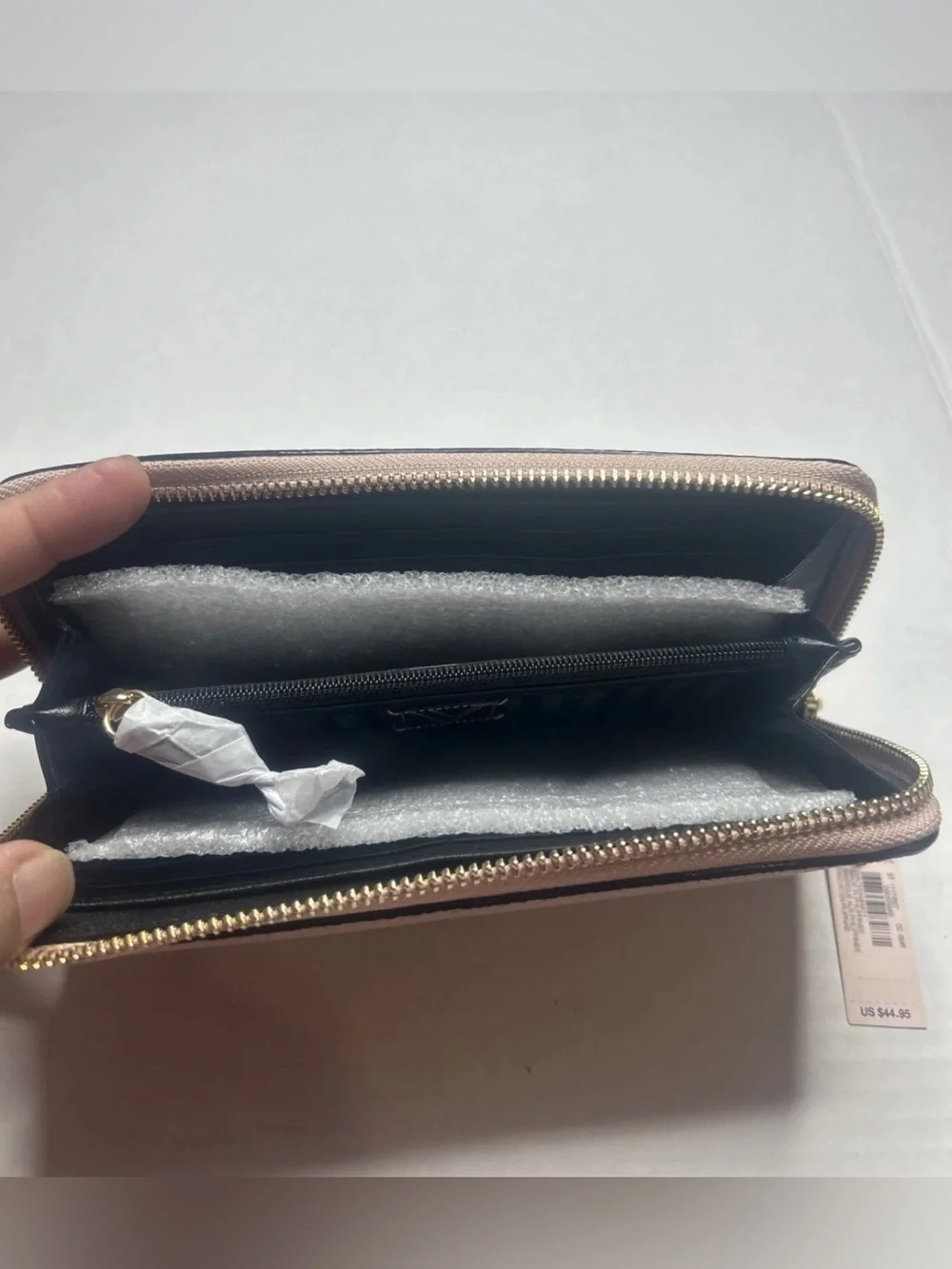Victoria's Secret Blush Quilted Zip-Around Wallet with Gold Logo - Picture 3 of 4